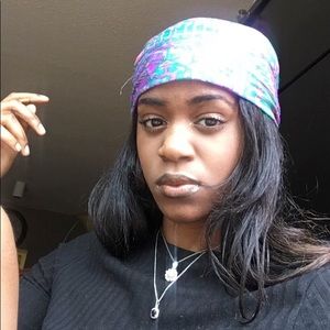 Meet your Posher, Natu